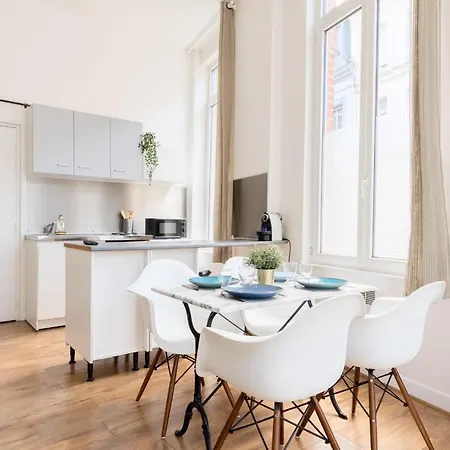 Saint Maurice - Charming With Courtyard Apartment Lille