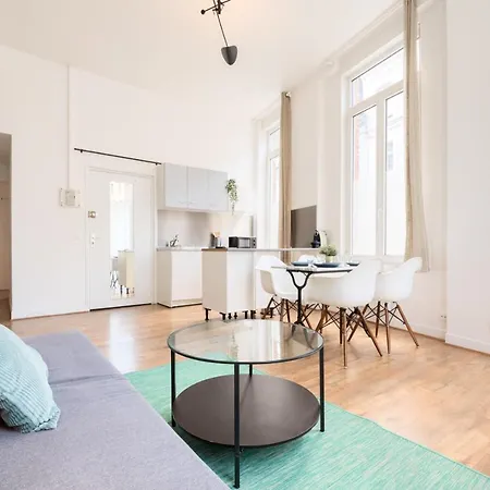 Saint Maurice - Charming With Courtyard Apartmán *